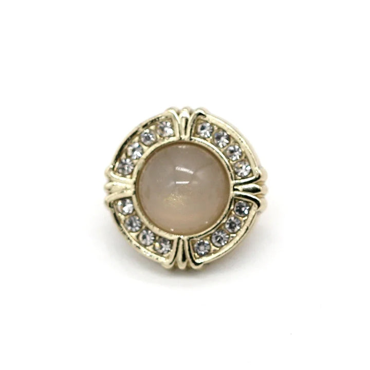Botões de Pérola e Strass com Acabamento Dourado – Luxo e Elegância